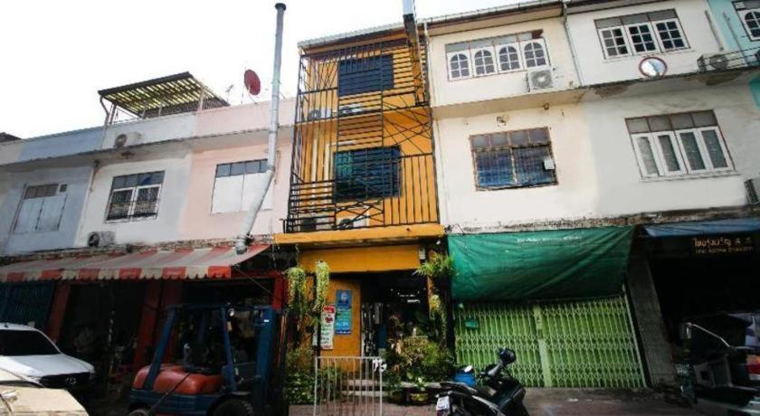 Oyo 505 Ente Space Hostel Bangkok Eksteriør bilde