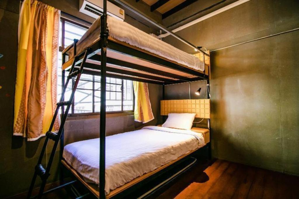 Oyo 505 Ente Space Hostel Bangkok Eksteriør bilde