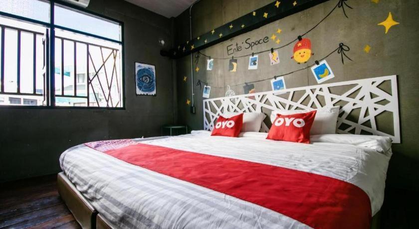 Oyo 505 Ente Space Hostel Bangkok Eksteriør bilde