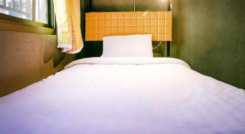Oyo 505 Ente Space Hostel Bangkok Eksteriør bilde